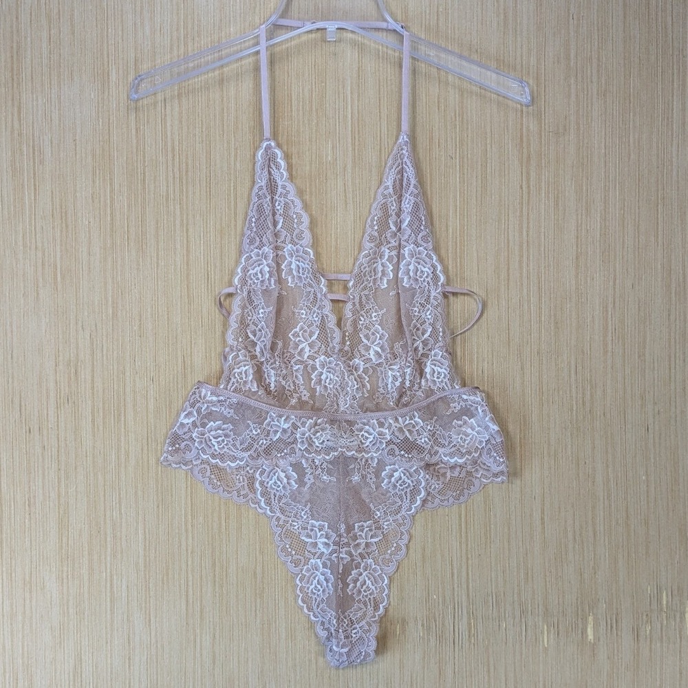 In Bloom by Jonquil Pink Lace Ruffle Teddy Bodysuit Size M Feminine Romantic